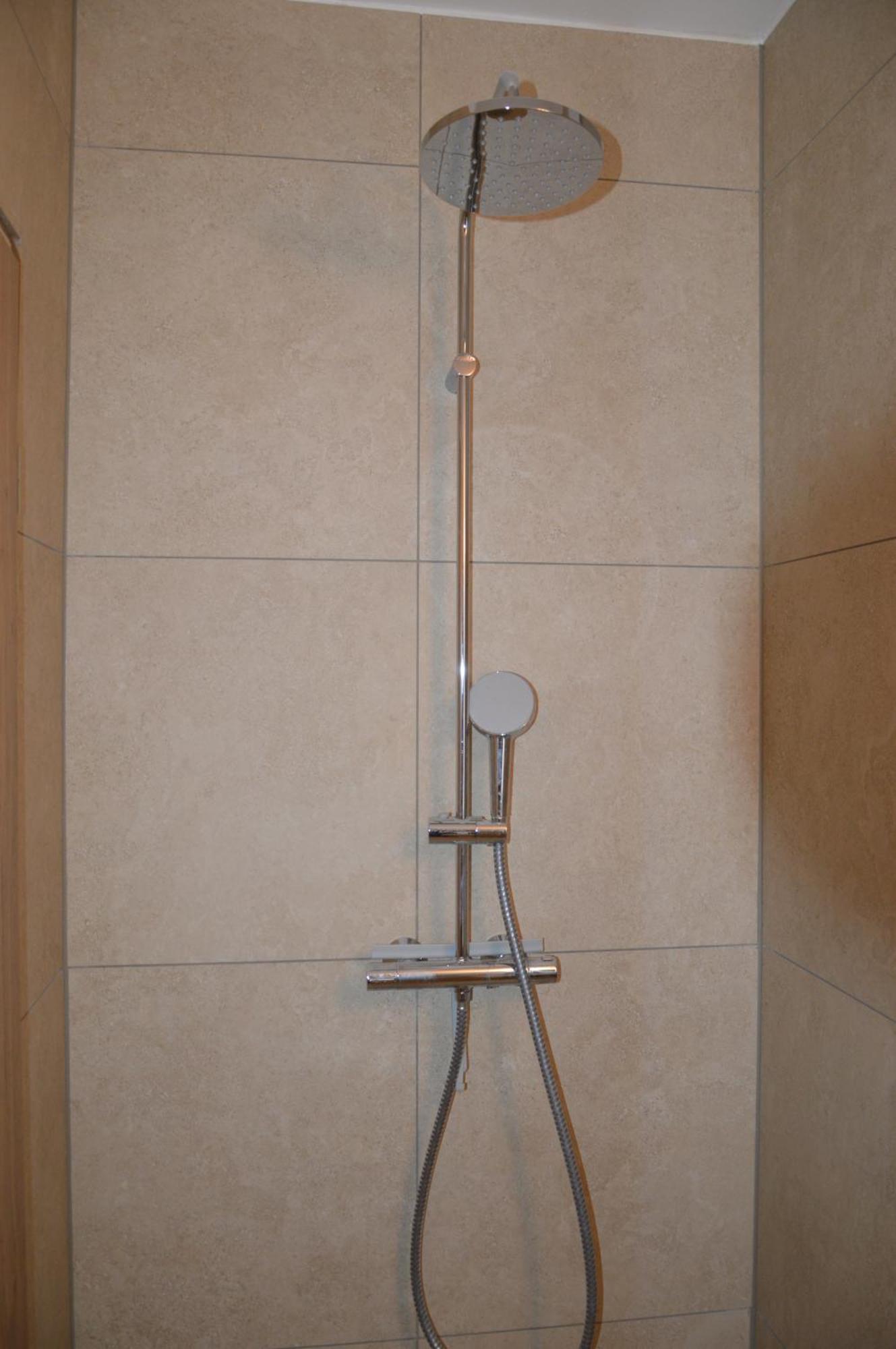 1 Zimmer Mit Bad Ohne Kueche, 1 Person, 15 Qm, Direkt An Der Aach Singen Extérieur photo
